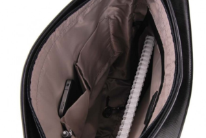 BREE Handtasche Brigitte 17 in Farbe schwarz Innenleben
